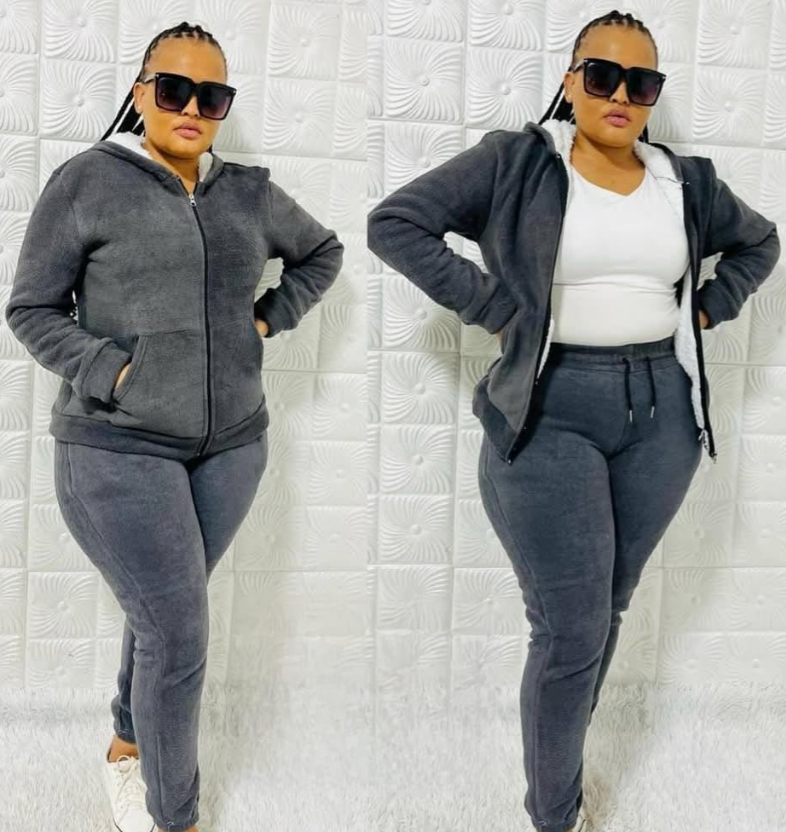 Ladies Velvet Tracksuit-Navy