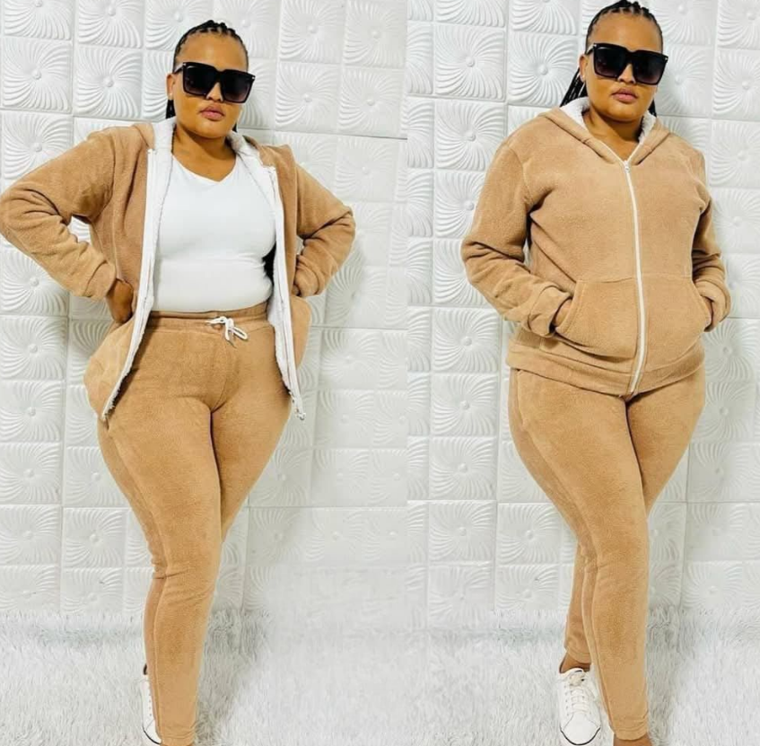 Ladies Velvet Tracksuit-Navy